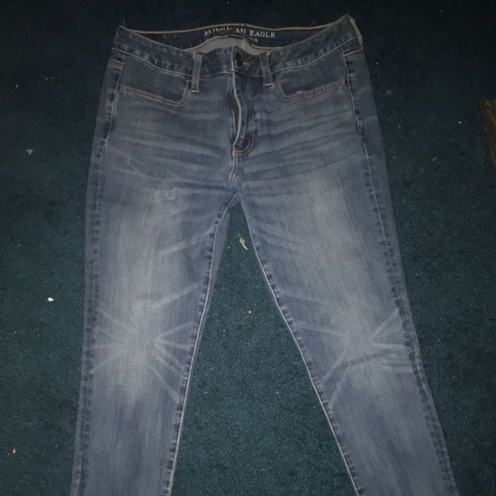American Eagle skinny jeans